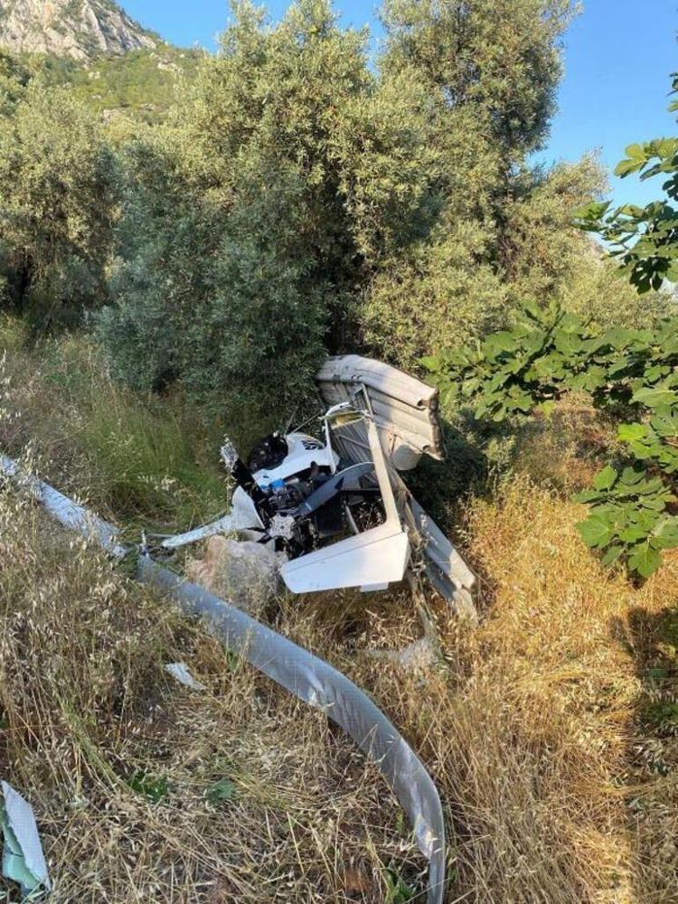 Kaza geçiren Mustafa Sandalın eşi Melis Sandal taburcu edildi