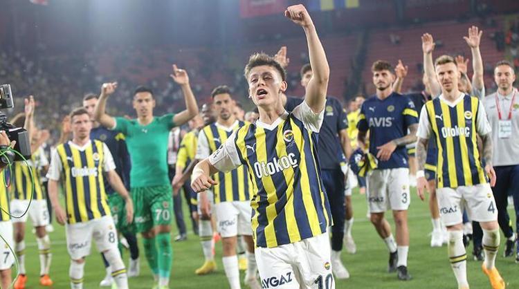 Arda Gülerde sona doğru Robert Carlos ve Deco kapıştı; Nihat Kahveci konuştu