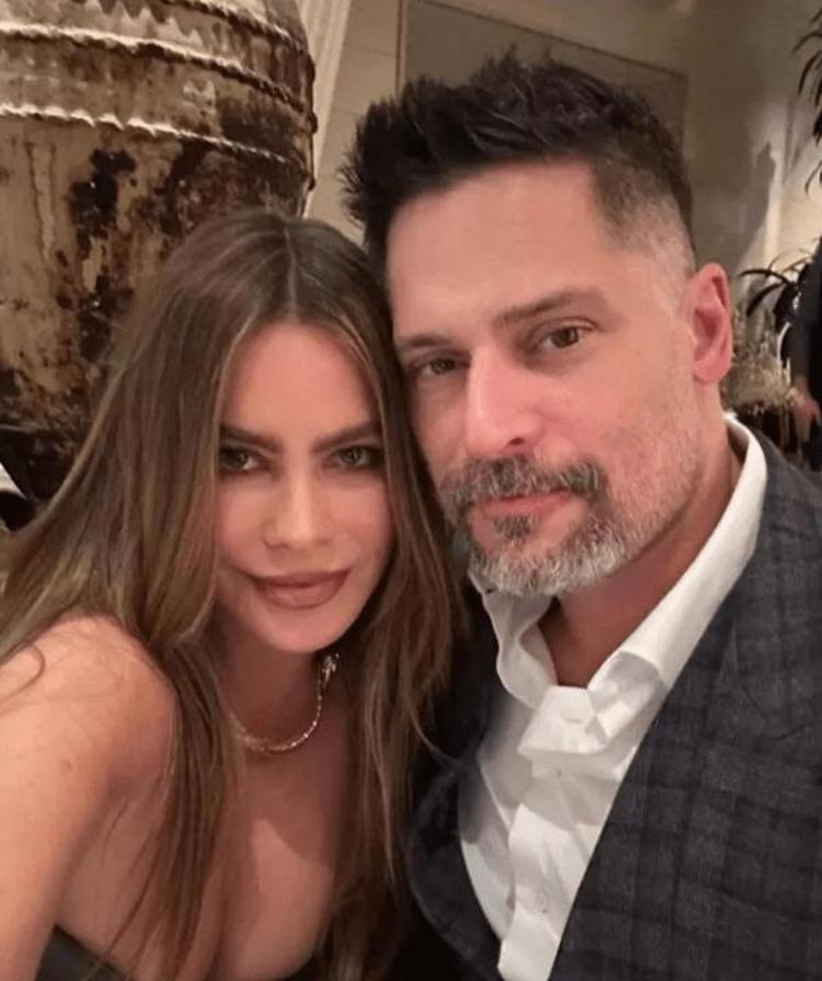 Sofia Vergara ile Joe Manganiellodan kötü haber Boşanıyoruz, mahremiyetimize saygı gösterin