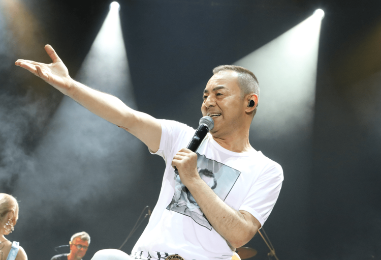 91 KONSERLİK TURNE