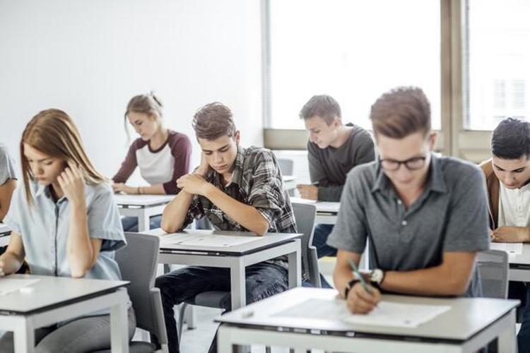 Gençlere ücretsiz sağlık güvencesi