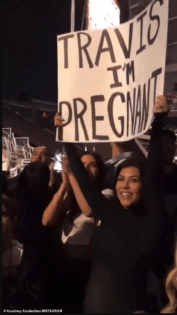 HAMİLEYİM PANKARTI