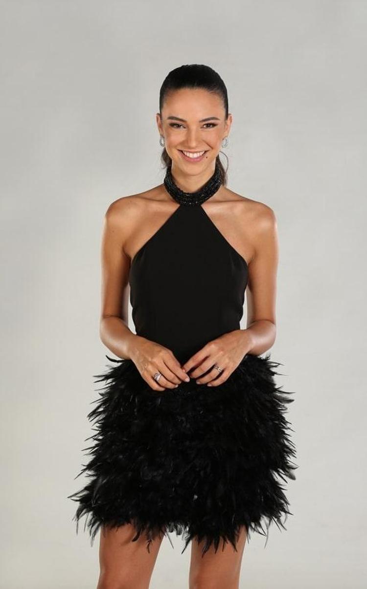 KENDİMİ SUNMAKTAN DA KEYİF ALIRIM AMA SKANDALLI BİR HAYATIM YOK