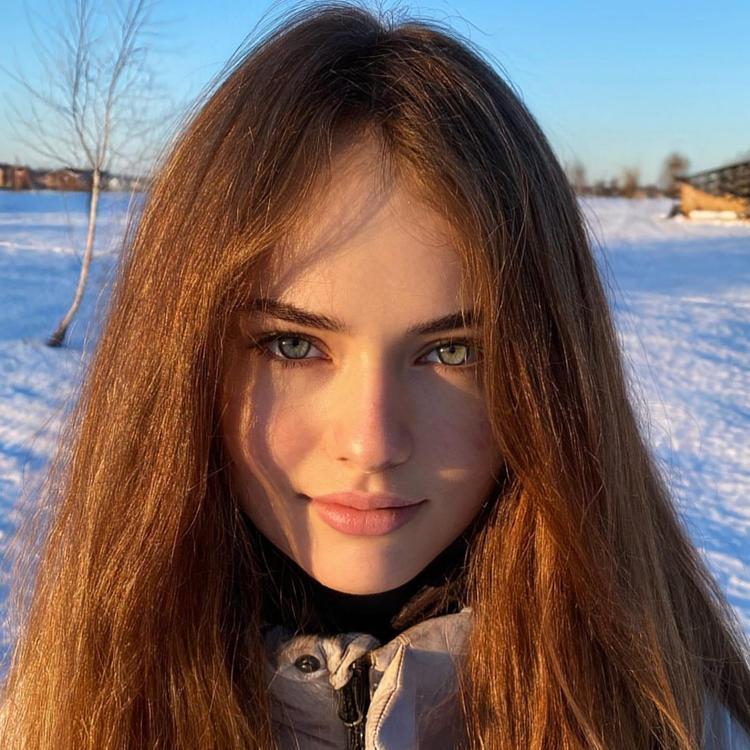 Dünyanın En Güzel Kızı Seçilen Kristina Pimenova Son Haliyle şaşırttı