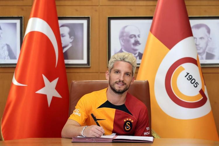 MERTENS LÜKS KALDI