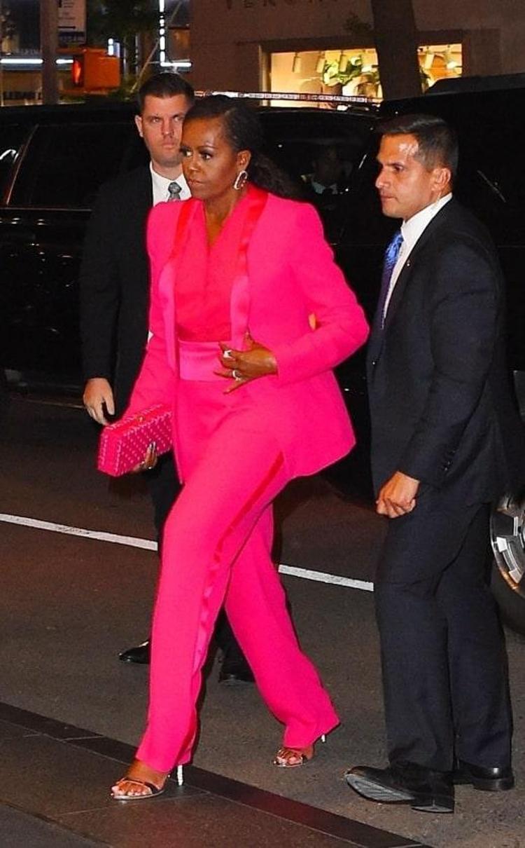 Tom Bradyden kıskançlık açıklaması (5 dakikada dünyadan magazin turu 30 Ağustos 2023)