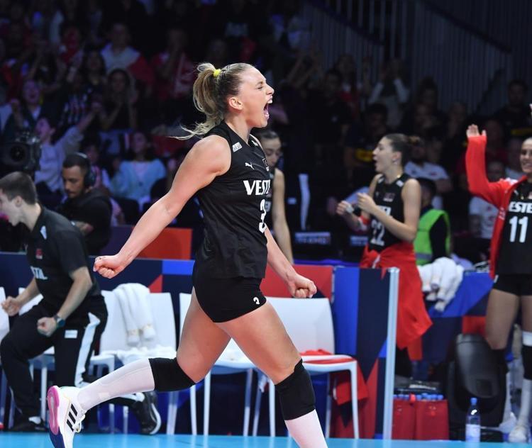 KAMILA: EBRAR SPORTİF ÖFKEYİ ÇOK FAZLA GÖSTERİYOR
