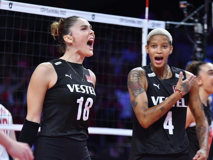 MELISSA VARGASIN GECESİ