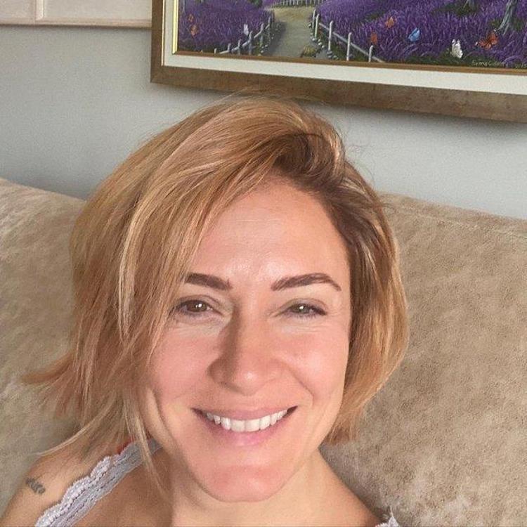Ceyda Düvenci verdiği kilolarla gündemde