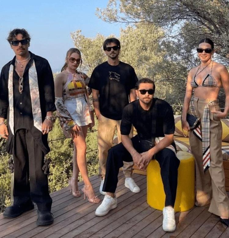 AŞKI BİTİREN FOTOĞRAF