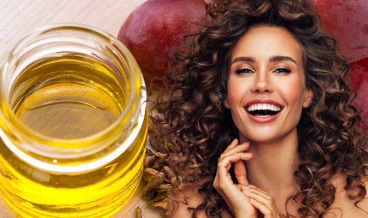 Saç diplerindeki kaşıntı, kuruluk ve egzamanın kökünü kazıyor Gece 1 damla sürmek saç derisini onarıp rahatlatıyor