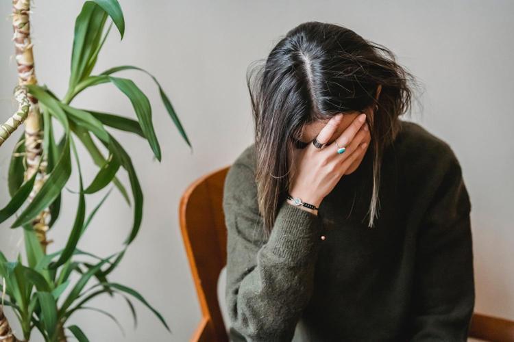HORMONAL DALGALANMALAR DEPRESYONA NEDEN OLABİLİR