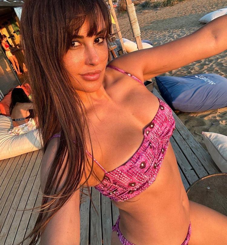 Gizlice evlenen ve olaylı bir şekilde boşanan Ebru Destandan velayet açıklaması