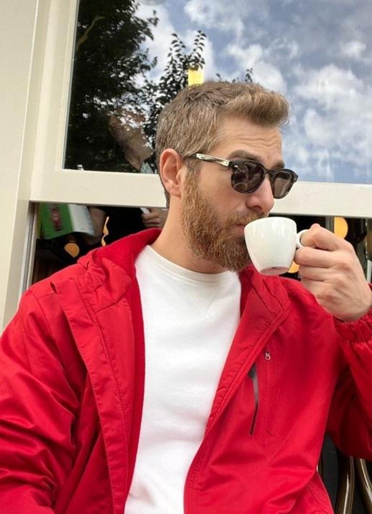 Ezgi Eyüboğlu ve Furkan Palalı aşkı belgelendi