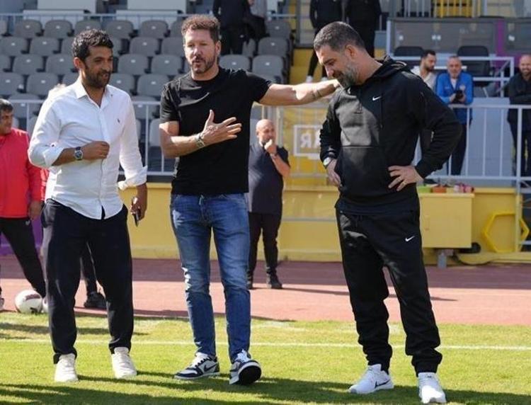 Diego Simeone ve ailesi İstanbul turu yaptı