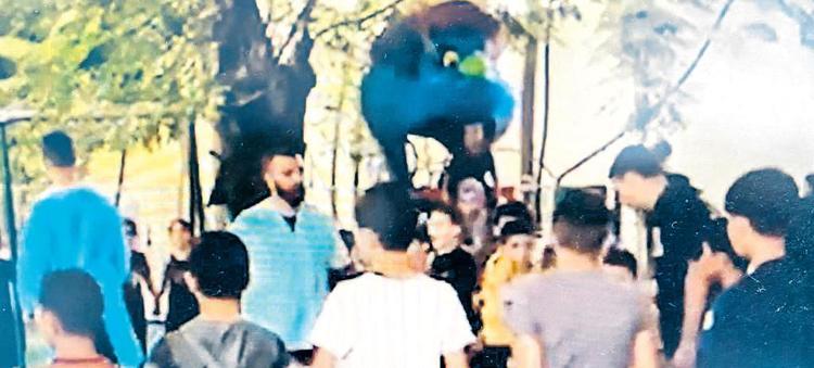OYUN OYNUYORLARDI