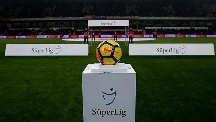 SÜPER LİG’DE GALATASARAY VE BEŞİKTAŞ NE DURUMDA