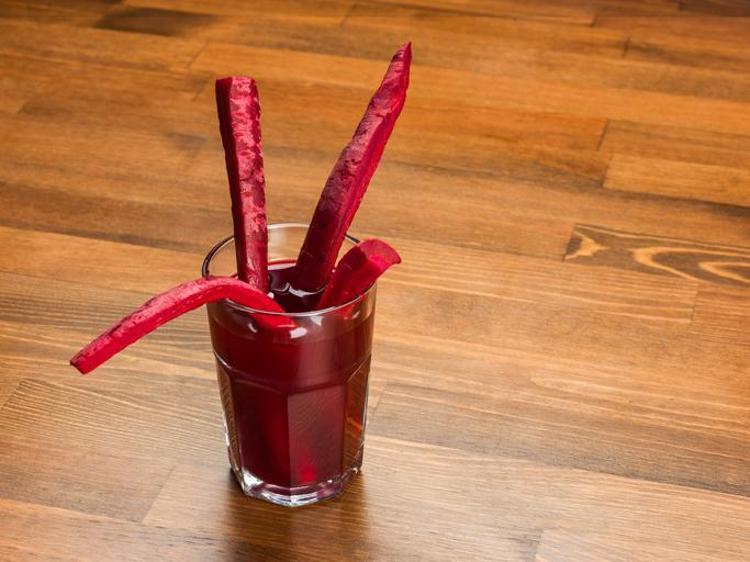 Bir avucu bile bağırsak florasını dengede tutup kan basıncını düşürüyor Vücuttaki iltihabın en büyük düşmanı
