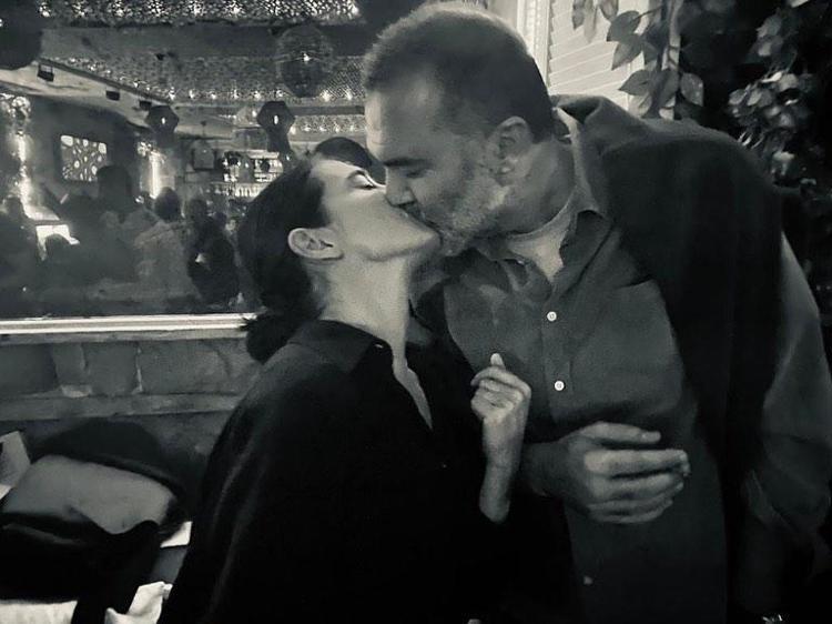 Funda Eryiğit yeni yaşını romantik paylaşımla kutladı