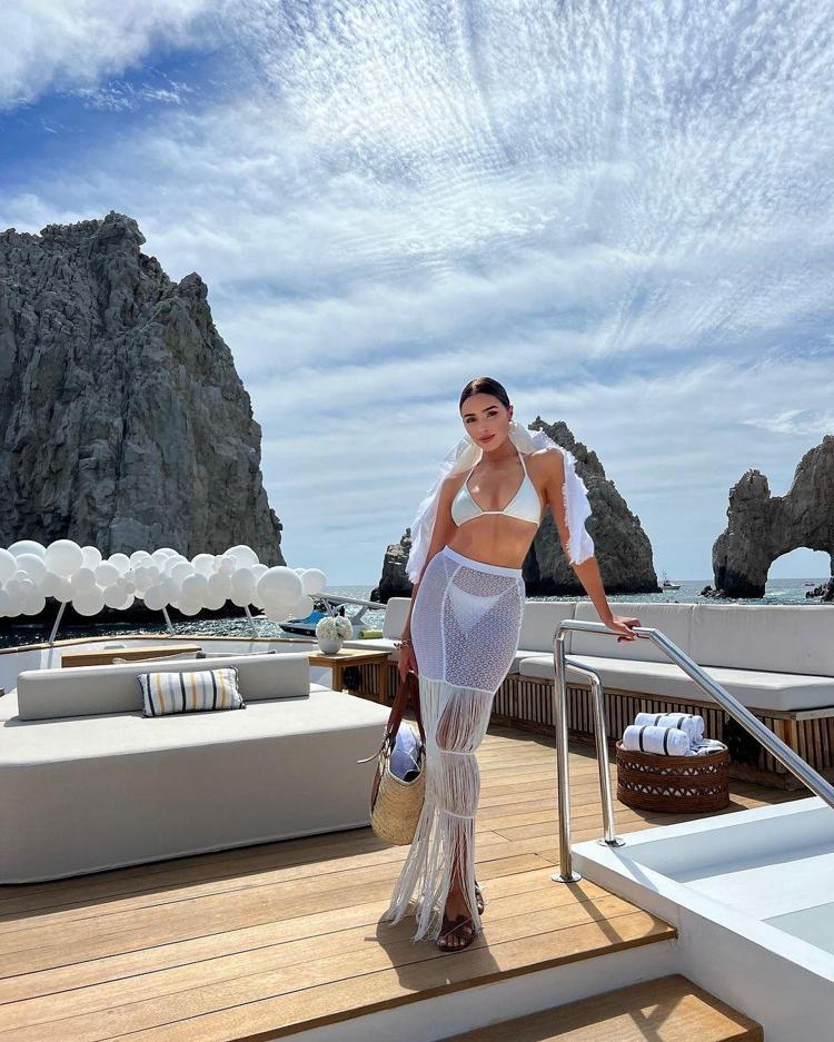 Bikini üstü duvakla bekarlığa veda (5 dakikada dünyadan magazin turu 8 Kasım 2023)