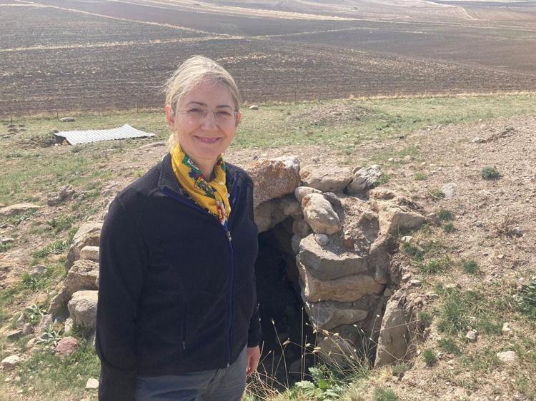 “BU HÖYÜK ÇALIŞMASI YAKLAŞIK 200 METRELİK