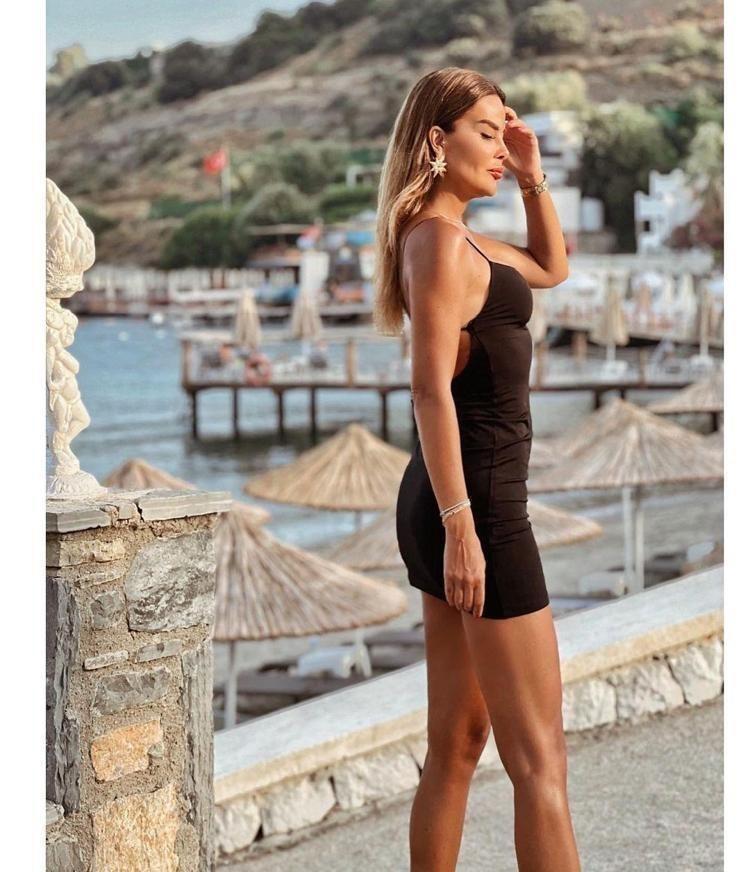 Özlem Yıldız hem gezecek hem kazanacak