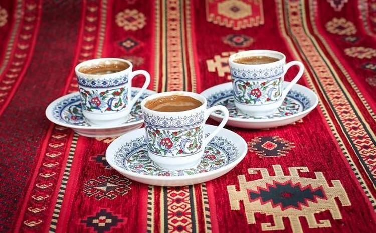 TÜRK KAHVESİNİN VÜCUDA FAYDALARI