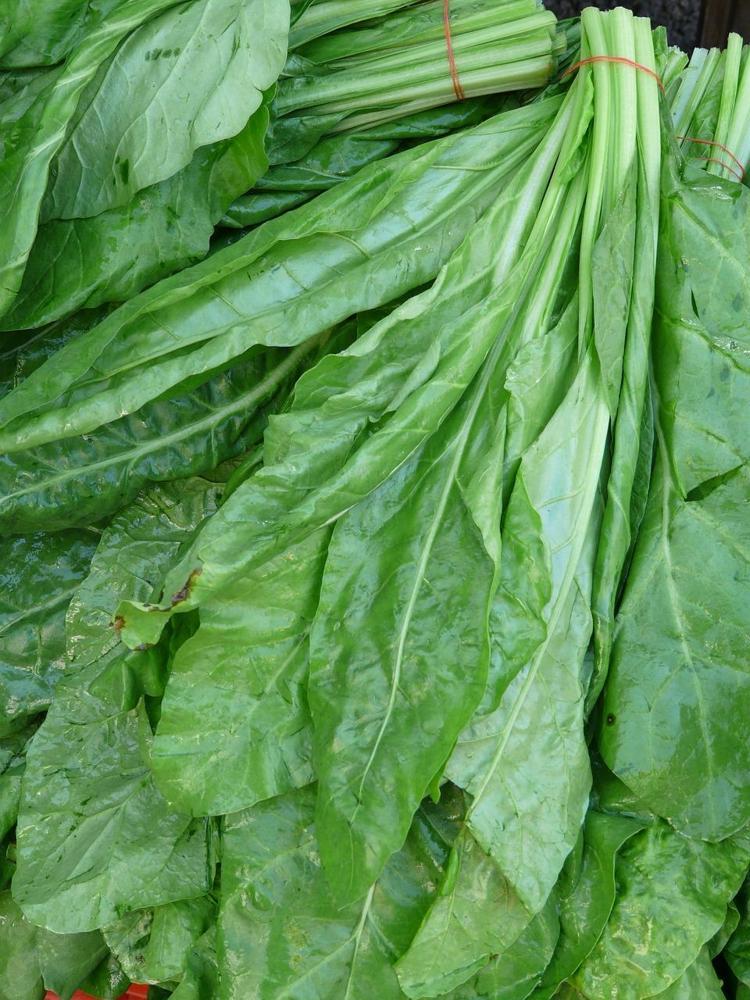 SOĞAN VEYA SALATALIK İLE TEMİZLEYİN