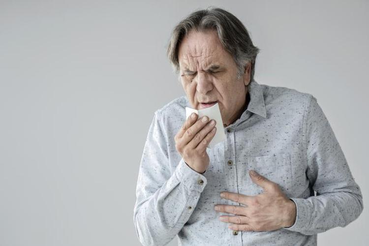 Aylardır geçmeyen öksürüğü anında bitiriyor, bağışıklığı güçlendirip mikroplara kalkan görevi görüyor