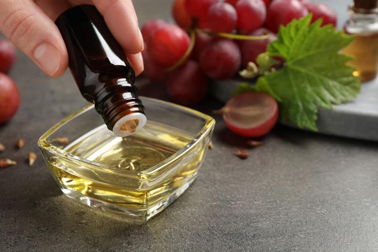 ÜZÜM ÇEKİRDEĞİ YAĞI