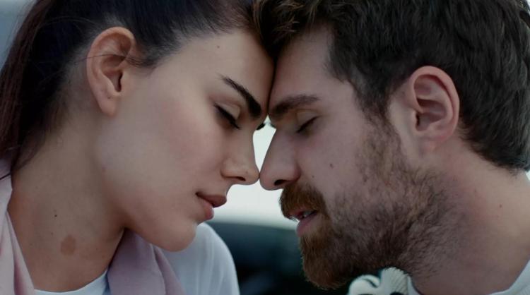 Üç Kız Kardeş 63. bölüm Kanal D tek parça full part izle