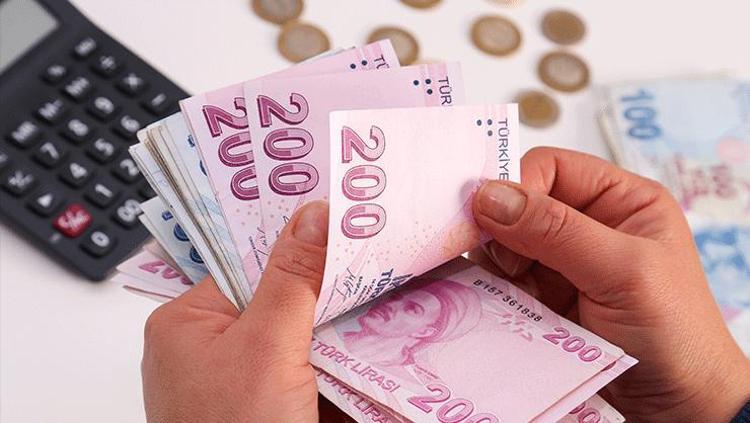 7 BİN 500 LİRANIN ALTINDAKI KÖK AYLIKLAR