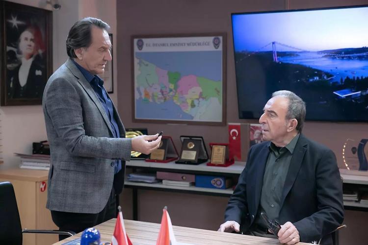 Arka Sokaklar 652. bölüm Kanal D tek parça full part izle! - Magazin ...