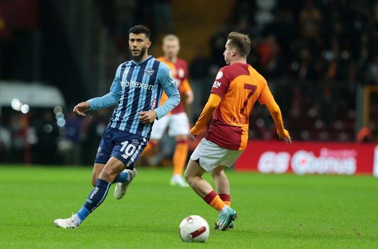 Aslan evinde yenilmezlik serisini 24 maça çıkardı Galatasaray-Adana Demirspor maçında 4 gol 2 penaltı