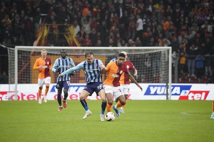 Aslan evinde yenilmezlik serisini 24 maça çıkardı Galatasaray-Adana Demirspor maçında 4 gol 2 penaltı