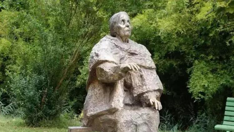 Baba Vangadan 2024 yılı için kehanetler Hem iyi hem de kötü haberler verdi