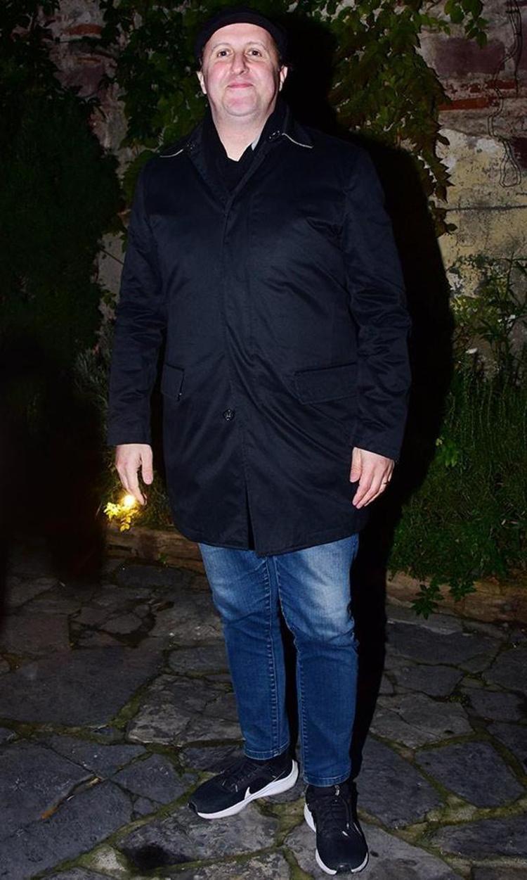 Ünlü oyuncu herkesi şaşırtacak bir mesleğe geçiş yaptı