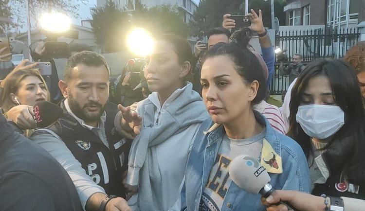 Geçtiğimiz günlerde akıl hastanesine kaldırılmıştı Dilan Polatın avukatı şimdi de felç riski açıklaması yaptı