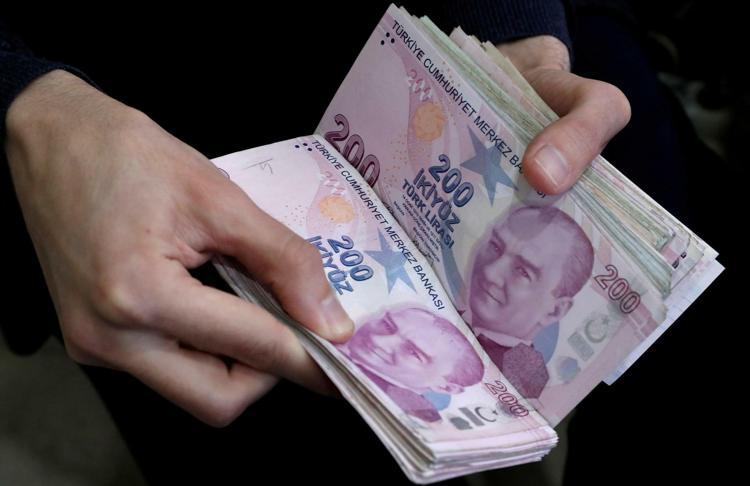 Emeklilerin ek zam oranı belli oldu Farklar ne zaman hesaplara yatacak