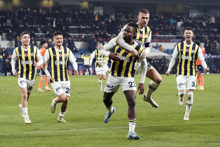 Fenerbahçe Son Nefeste! Yenilmezlik Seri Sürüyor