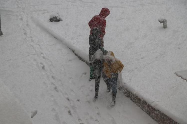 Kar yağışı için tarih verildi İller belli oldu: İstanbul, Ankara, İzmir...