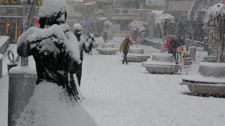 Kar yağacak iller belli oldu Bu tarihe kadar lapa lapa yağacak