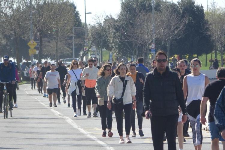 İstanbulun nüfusunda dikkat çeken düşüş Kentten göç hızlandı yaşlı nüfus arttı