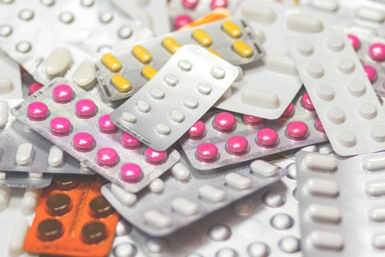 Baş ağrısı deyip geçmeyin Durum sandığınızdan çok daha ciddi: Bu hastalıkların habercisiymiş