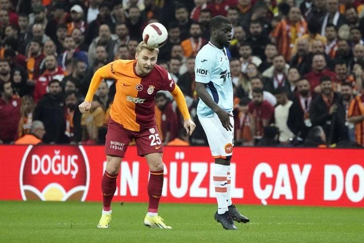 DUBOIS BAŞAKŞEHİR FORMASIYLA RAMS PARKTA