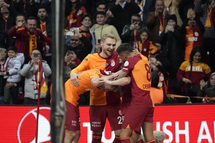 Dries Mertens bu sezonki 6. golünü attı