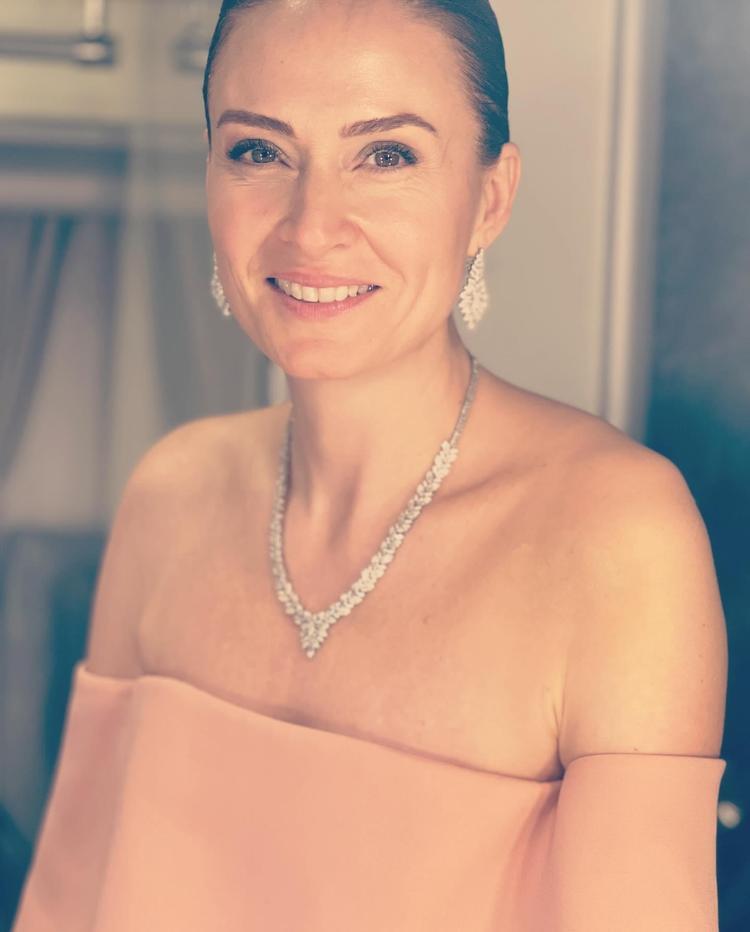 Ceyda Düvenci verdiği kilolarla gündemde
