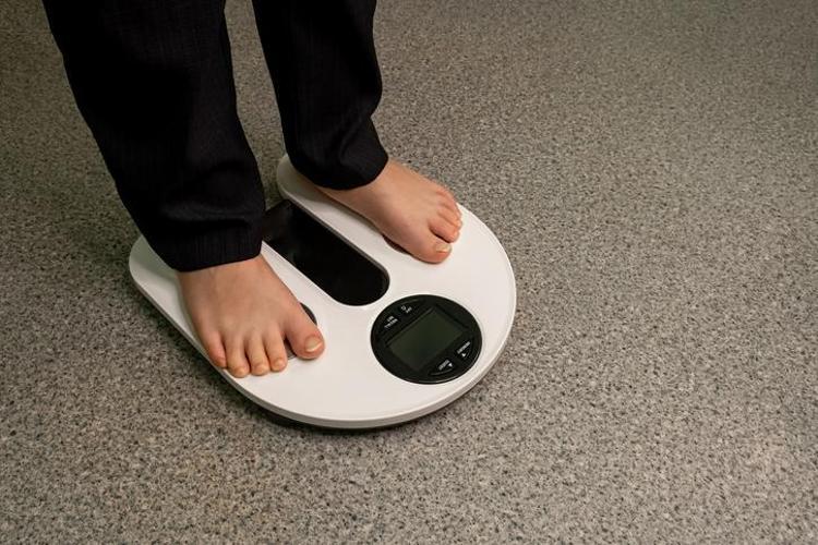 METABOLİZMA VE YAĞ YAKIMINI HIZLANDIRAN YİYECEKLER