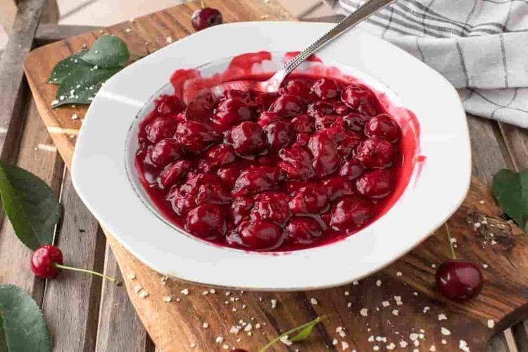 İftarda bardak bardak içiyoruz ama organları bitiriyor Uzmanları uyardı: Kalp hastası yapıp şekere davetiye çıkartıyor