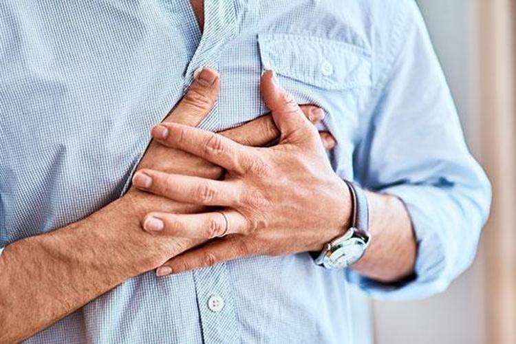 Kolestrolün baş sebebiymiş Sürekli olarak yiyorsanız dikkat: Kalp krizi ve felç riskini artırıyor